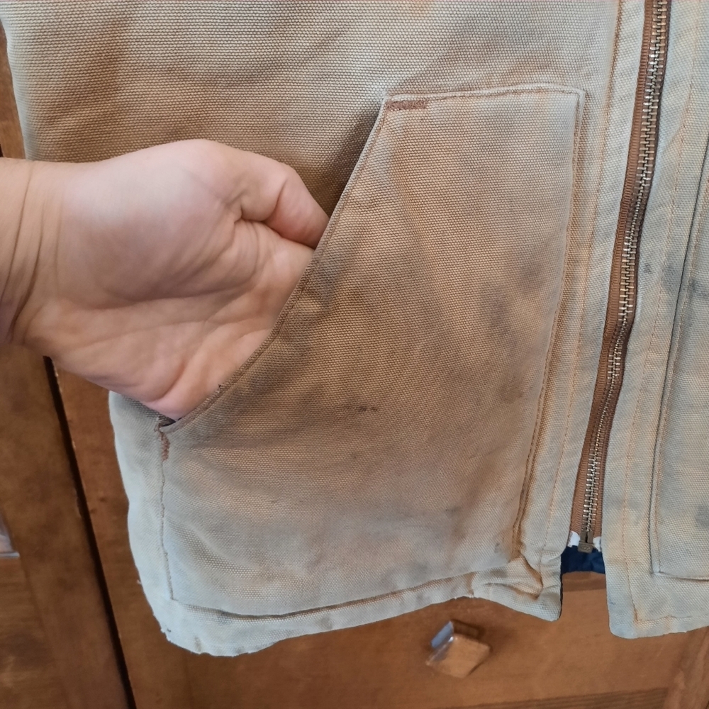 Vintage Y2K Carhartt Brown Duck Canvas Quilt Artic Lined Vest V01-BRN Size Small - Picture 6 of 14